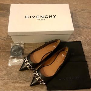 Givenchy chain ballerina black size 36